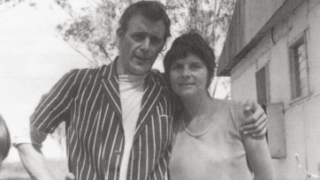 Pat and Richard Larter, Luddenham, 1970s