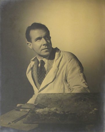 Douglas Dundas, 1930s by Max Dupain Douglas Dundas, 1930s by Max Dupain