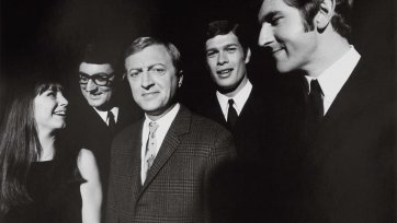 Graham Kennedy and the Seekers in Melbourne