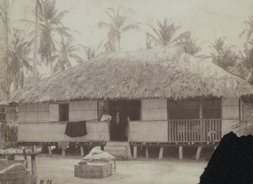 Cosmo Clunies Ross' bungalow at Home Island, Cocos Island, ca. 1915