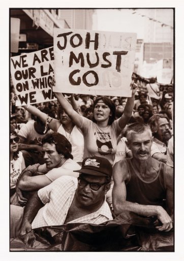 Clarrie Grogan NQLC and marchers at illegal march for land rights before Commonwealth Games, Brisbane