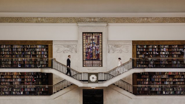 Untitled [library], 2013 © Kelly Tunney