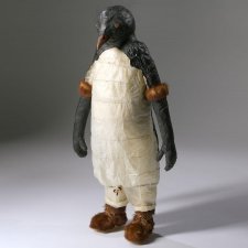 Dana Bergstrom, Penguin, 2018 by Linde Ivimey
