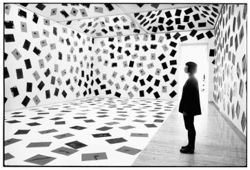 Lindy Lee, 1995 by Greg Weight Lindy Lee, 1995 by Greg Weight