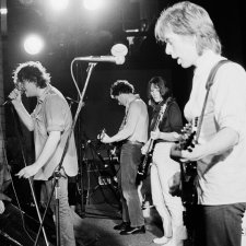 The Saints, CCAE (Canberra College of Advanced Education), 7 March 1980, Chris Bailey (vocals) 'pling