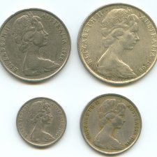 Australian Coins (5, 10, 20 and 50 cents, from 1966) featuring the profile of Queen Elisabeth II.