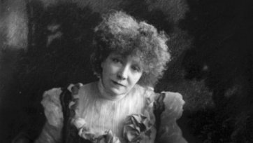 Sarah Bernhardt, 1910 by Walter Barnett