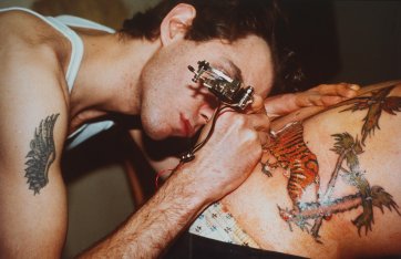 Mark tattooing Mark, Boston