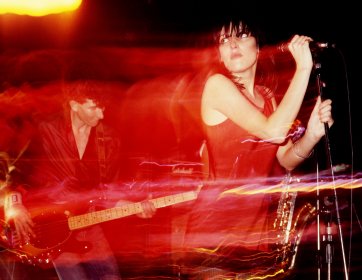 Julie Mostyn, Flaming Hands, The Cronulla Workers' Club, Sydney, c. 1981 Stuart Spence