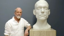 Peter Schipperheyn with bust of Peter Garrett