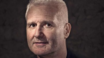 Andrew Gaze