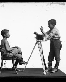 Albert Jonas and John Xiniwe of The African Choir, 1891 London Stereoscopic Co. Albert Jonas and John Xiniwe of The African Choir, 1891 London Stereoscopic Co.