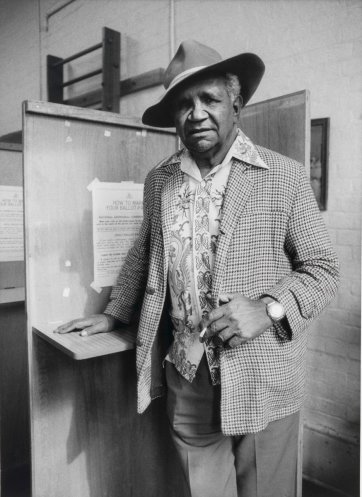 Bill Reid, 1979 by Juno Gemes Bill Reid, 1979 by Juno Gemes