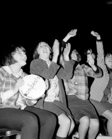 Fans at an Easybeats concert, Sydney Stadium, 1965 Bob King