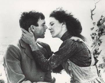 Sam Neill as Harry and Judy Davis as Sybylla  by David Kynoch