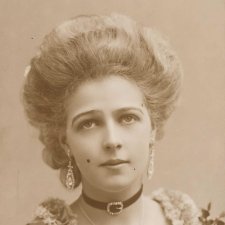 Marie Lohr