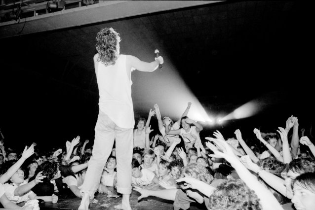 Michael Hutchence, INXS, 1984