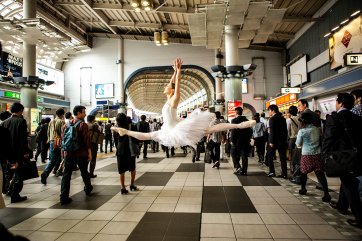 Lana Gaudiello, Tokyo