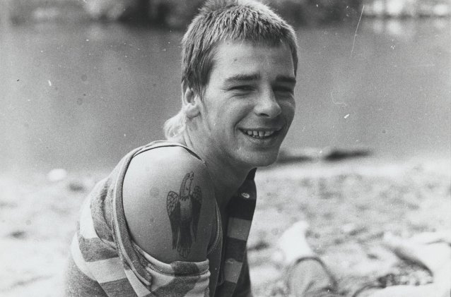 Punky, 1975