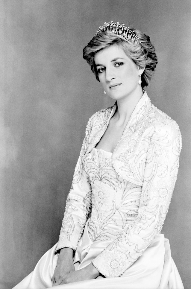 Official portrait of Diana, Princess of Wales, 26 February 1990