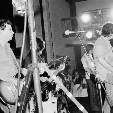 The Saints, CCAE (Canberra College of Advanced Education), 7 March 1980, Chris Bailey (vocals) 'pling