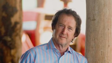 Macca (Ian McNamara)