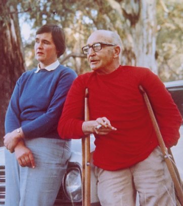 Jenny Hadlow and Alan Marshall on the banks of the Murray River