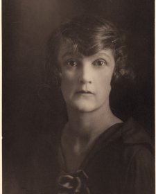 Dulcie Deamer, c. 1920