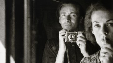 In the mirror: self portrait with Joy Hester (detail), 1939  Albert Tucker